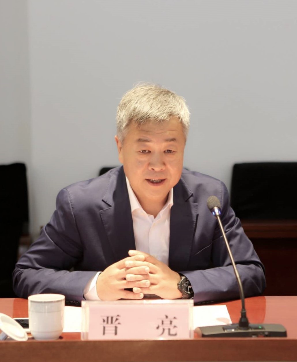 集團(tuán)與山藝聯(lián)合辦學(xué)新進(jìn)展:電影學(xué)院新聘院長(zhǎng)書記到崗上任 集團(tuán)與山藝聯(lián)合辦學(xué)新進(jìn)展:電影學(xué)院新聘院長(zhǎng)書記到崗上任