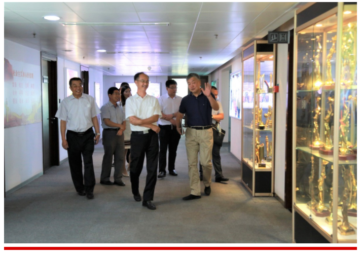 省委宣傳部副部長(zhǎng)魏長(zhǎng)民帶領(lǐng)部政策法規(guī)研究室同志來山影集團(tuán)調(diào)研指導(dǎo) 省委宣傳部副部長(zhǎng)魏長(zhǎng)民帶領(lǐng)部政策法規(guī)研究室同志來山影集團(tuán)調(diào)研指導(dǎo)