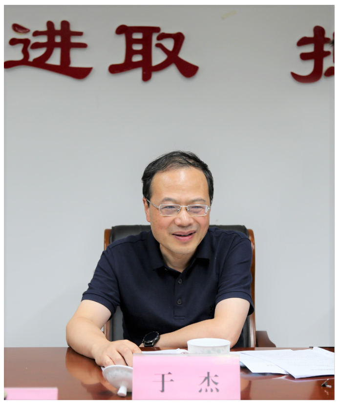 省委常委、省委宣傳部部長(zhǎng)于杰到山東影視傳媒集團(tuán)調(diào)研指導(dǎo)