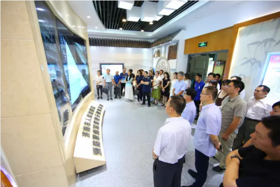 反腐倡廉，警鐘長鳴! 山影組織參觀警示教育基地