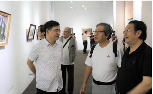 山影集團退休干部一行參觀星工坊 山影集團退休干部一行參觀星工坊